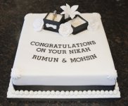 Rumun engagement ring box cake - 1.jpg
