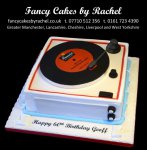 Record Player cake - 1.jpg
