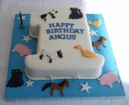 Nuber 1 cake with farm animals 1.jpg